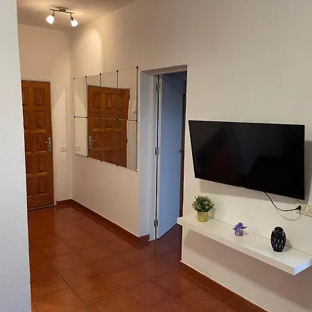 Playa Chica Tenerife Apartment *